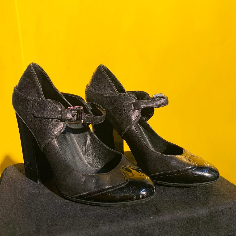 CHANEL Black Mary Jane Pumps